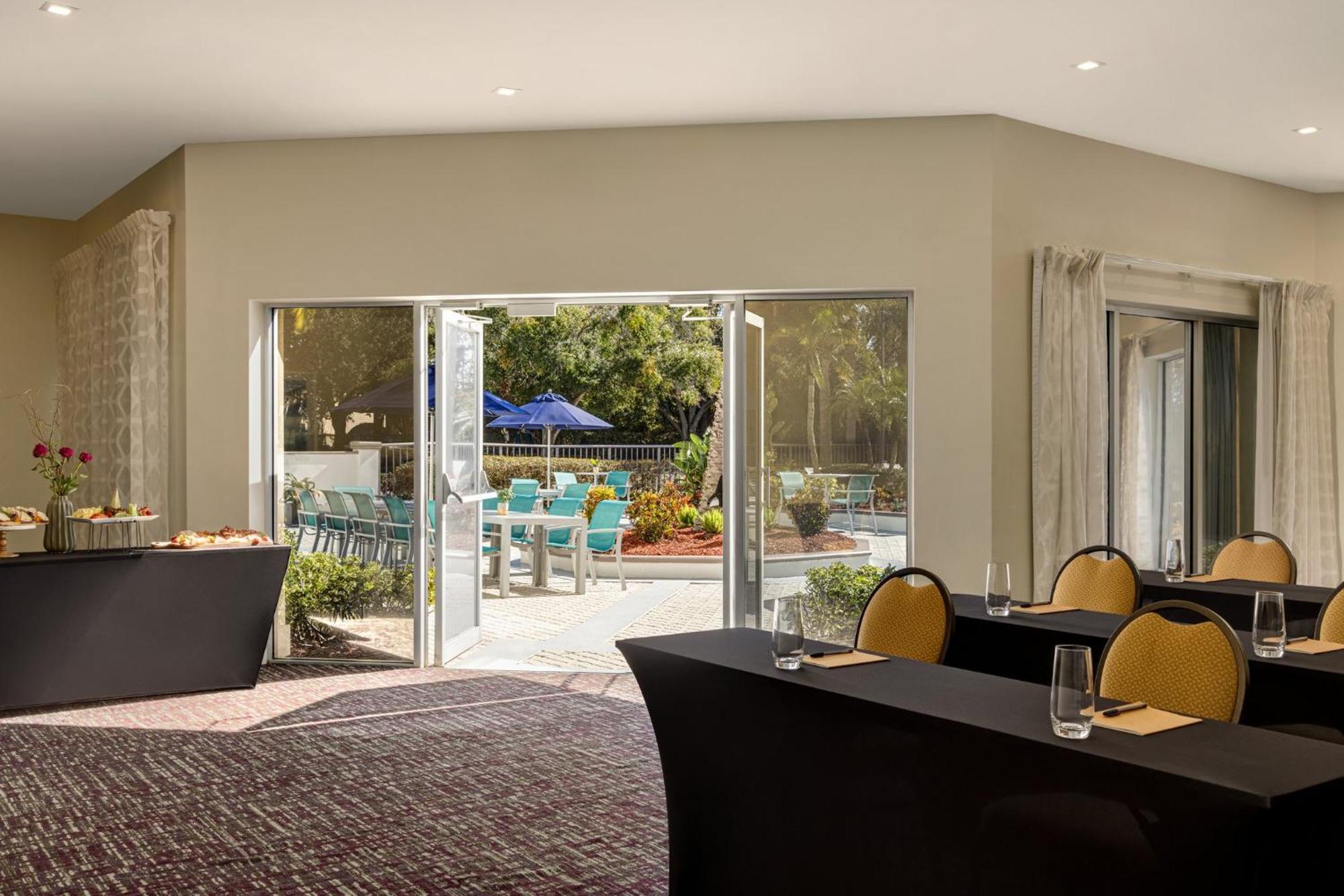 Crowne Plaza Orlando - Lake Buena Vista By Ihg Extérieur photo